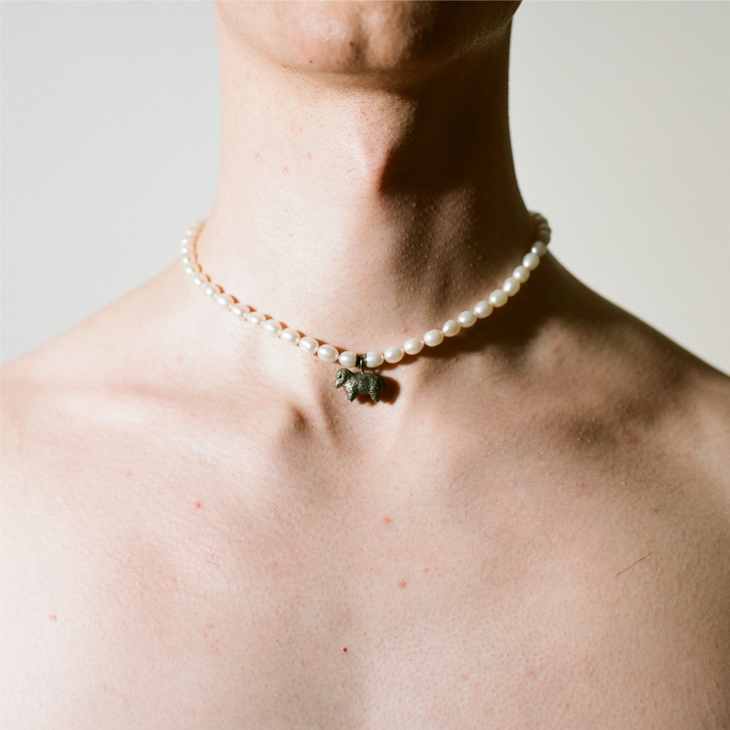 PEARL NECKLACE WITH SHEEP